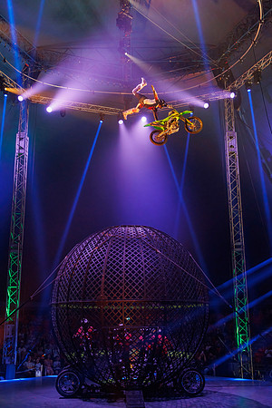 Circus Extreme @ Poole