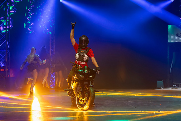 Circus Extreme @ Poole